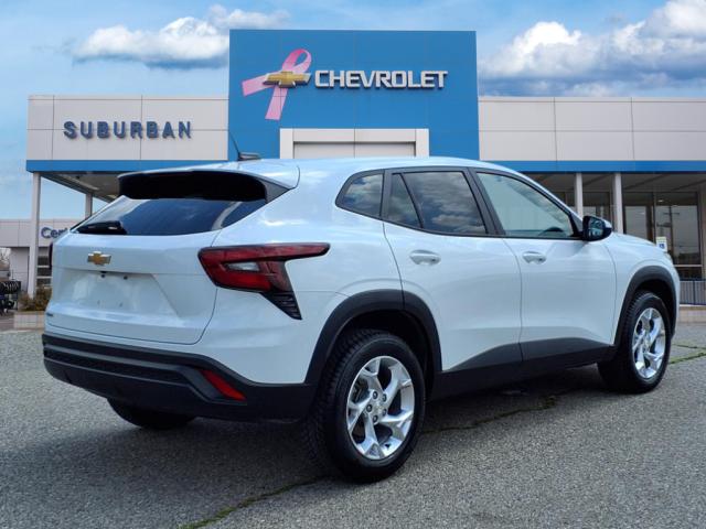 2024 Chevrolet Trax LS
