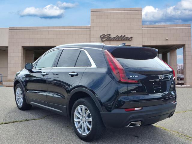 2022 Cadillac XT4 Luxury
