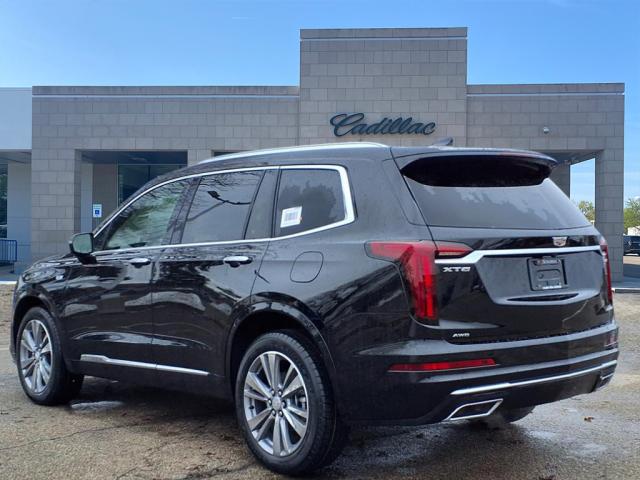 2025 Cadillac XT6 Premium Luxury