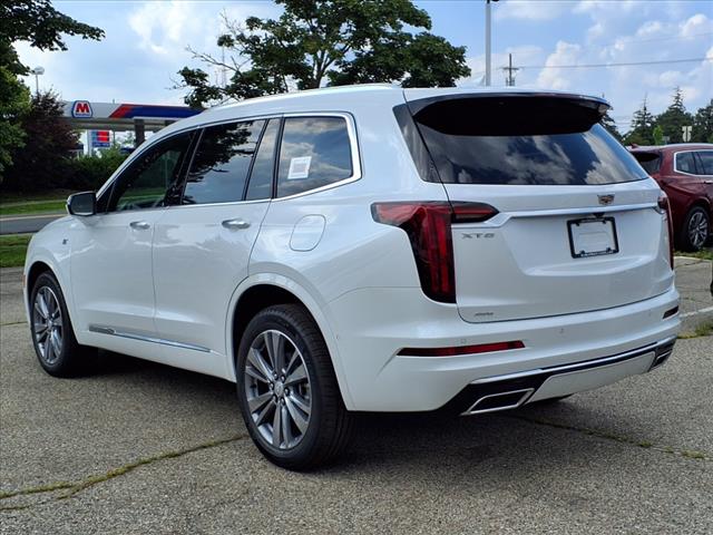 2025 Cadillac XT6 Premium Luxury