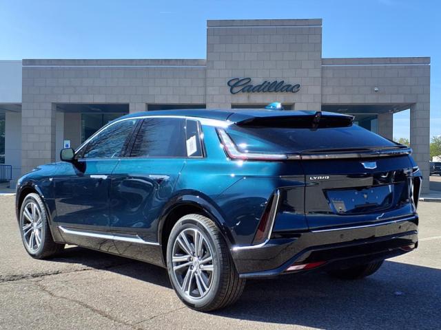 2025 Cadillac LYRIQ Luxury 1