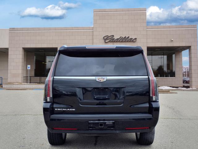2020 Cadillac Escalade Luxury