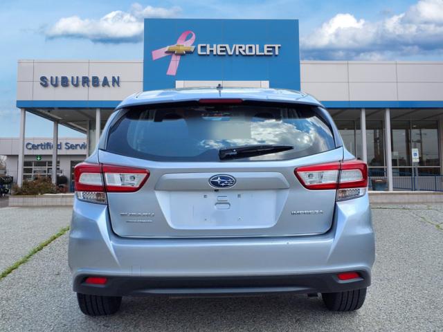 2017 Subaru Impreza 2.0i