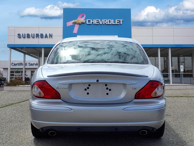 2003 Jaguar X-Type 2.5