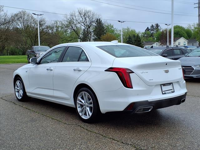 2023 Cadillac CT4 Luxury
