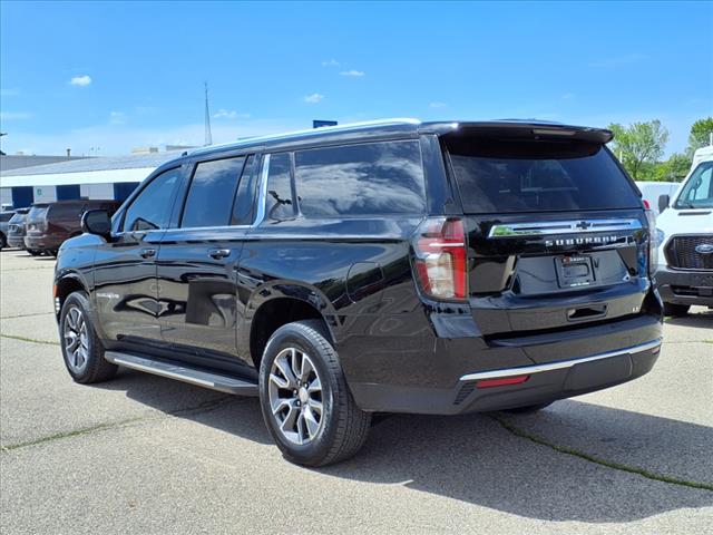 2022 Chevrolet Suburban LT