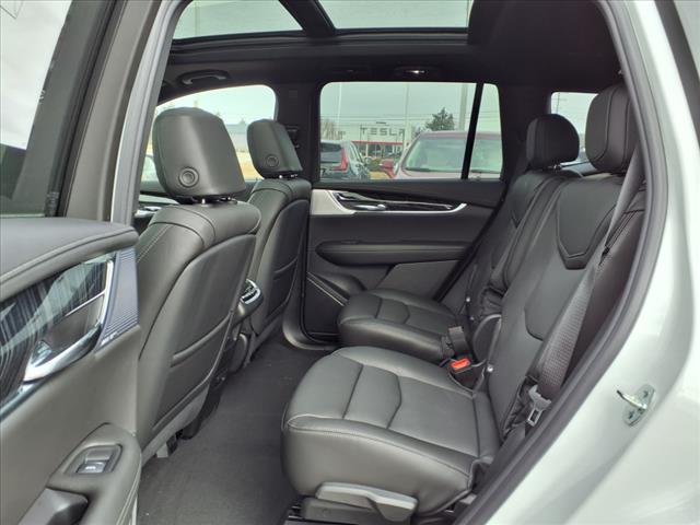 2025 Cadillac XT6 Premium Luxury