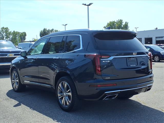 2022 Cadillac XT6 Premium Luxury