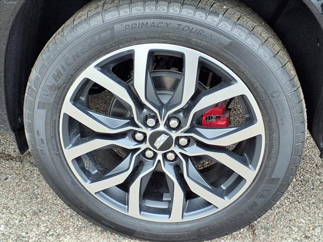 2025 Cadillac XT6 Sport