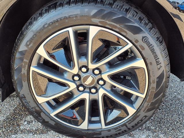 2025 Cadillac OPTIQ Sport 1
