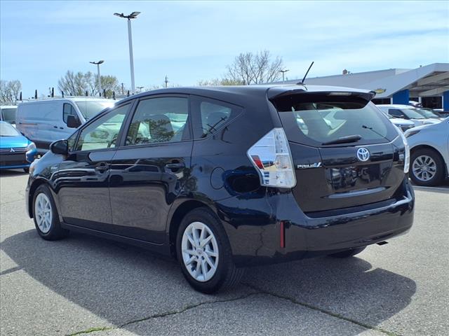 2012 Toyota Prius v Five