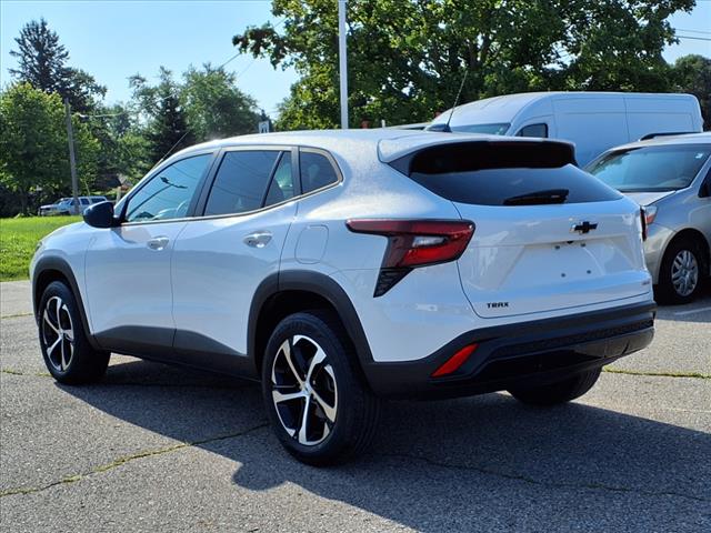 2024 Chevrolet Trax RS