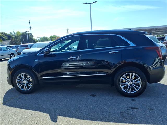 2022 Cadillac XT5 Premium Luxury