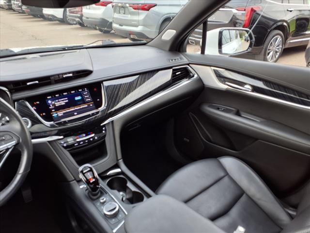 2023 Cadillac XT6 Premium Luxury