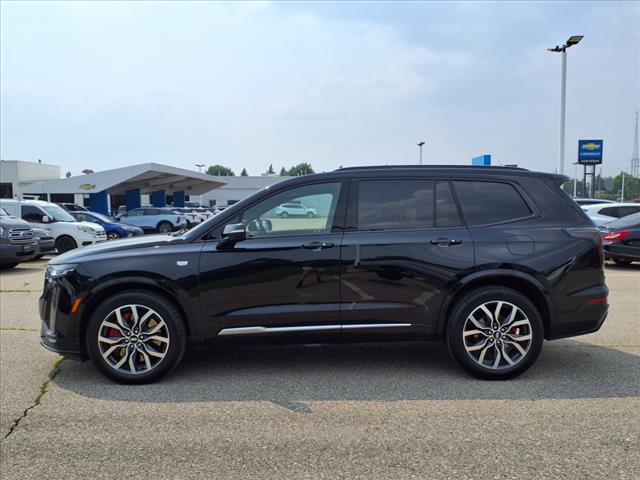 2022 Cadillac XT6 Sport