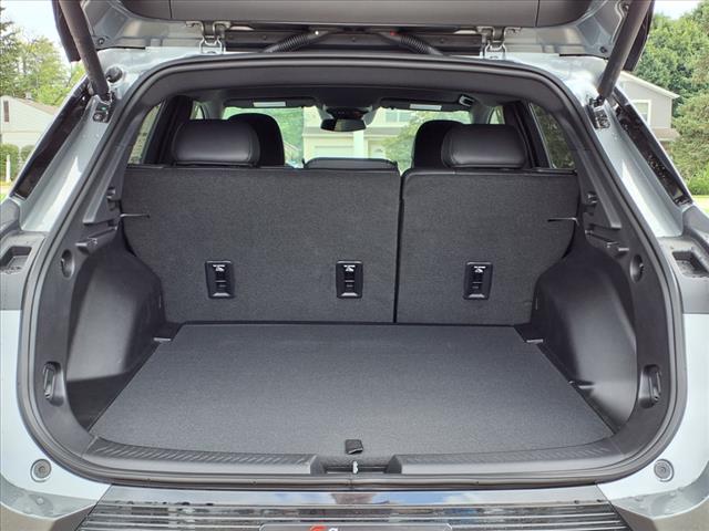 2025 Chevrolet Equinox EV LT 2