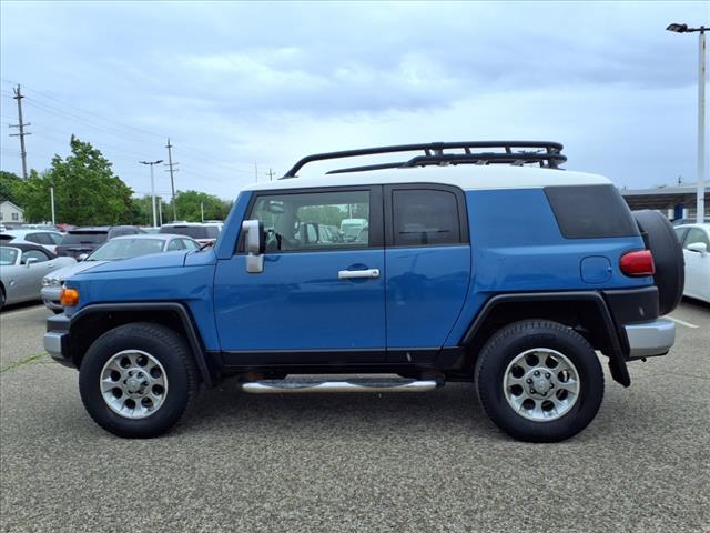 2012 Toyota FJ Cruiser Base