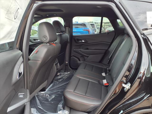 2025 Chevrolet Trax RS