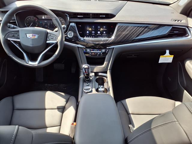2025 Cadillac XT6 Premium Luxury