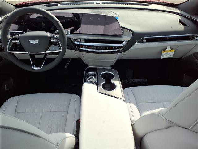 2025 Cadillac LYRIQ Sport 1