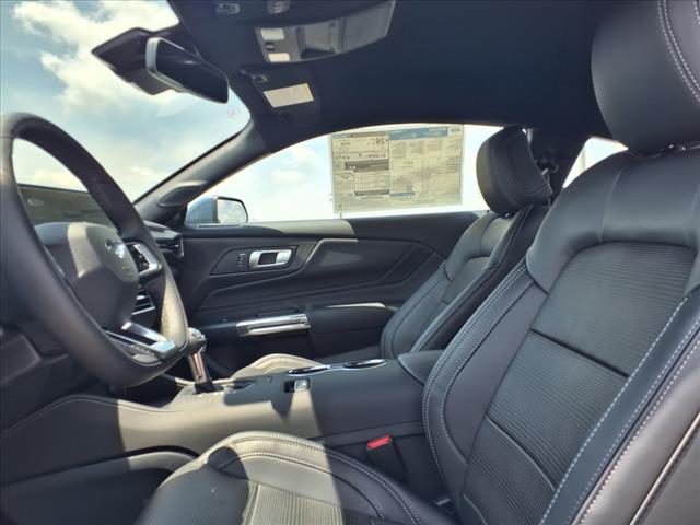 2025 Ford Mustang EcoBoost Premium