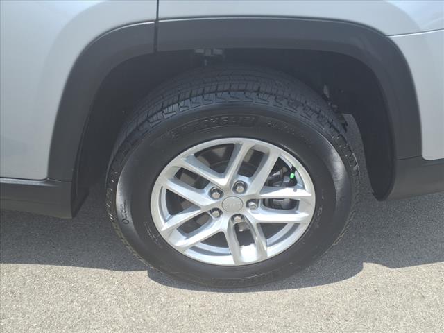 2024 Jeep Grand Cherokee L Laredo