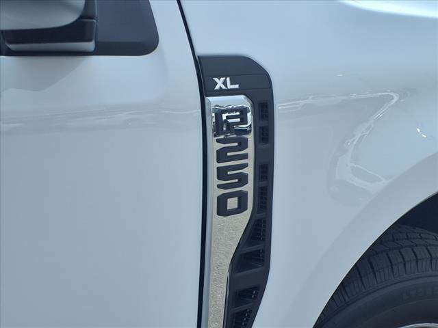 2025 Ford F-250 Super Duty XL