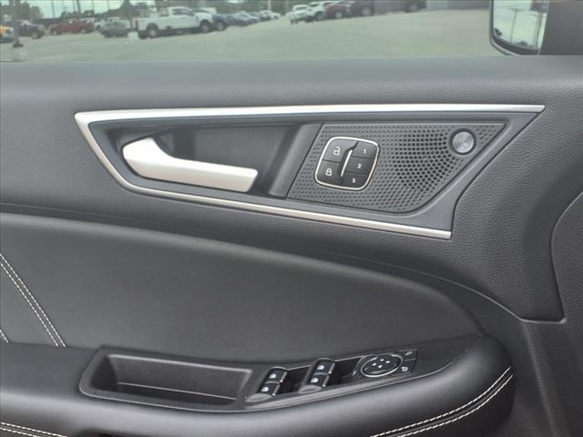 2024 Ford Edge ST