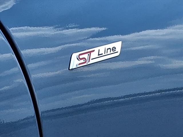 2025 Ford Escape Hybrid ST-Line