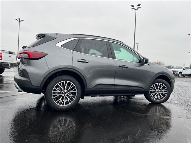 2025 Ford Escape Plug-In Hybrid PHEV