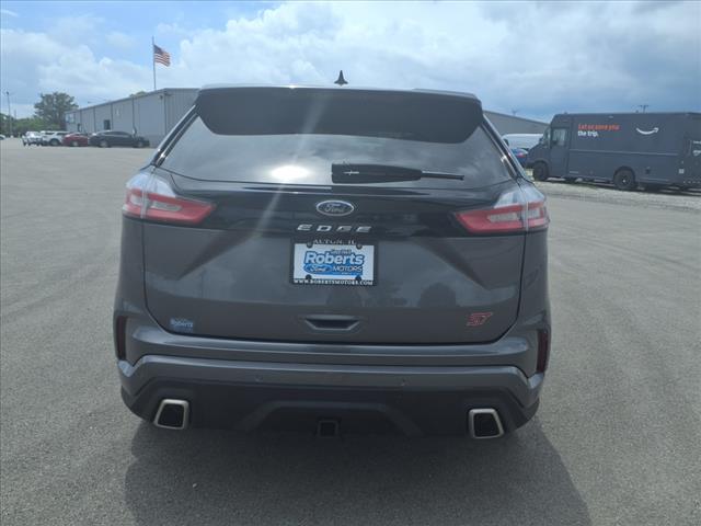 2023 Ford Edge ST