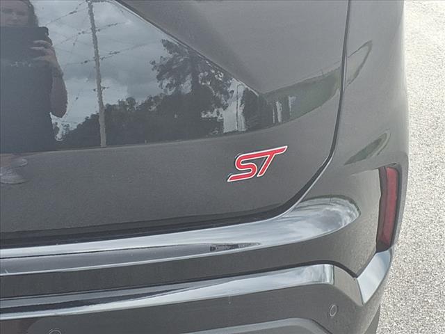 2024 Ford Edge ST