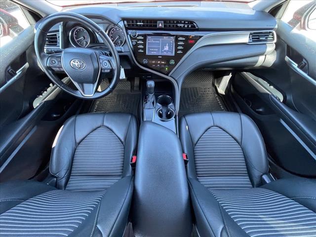 2020 Toyota Camry SE AUTO