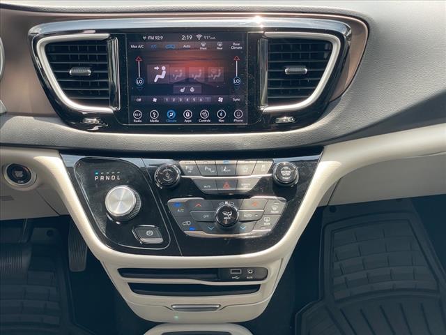 2019 Chrysler Pacifica TOURING L FWD