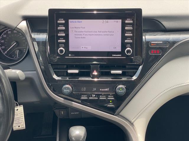 2021 Toyota Camry SE AUTO