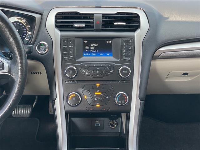 2017 Ford Fusion SE FWD