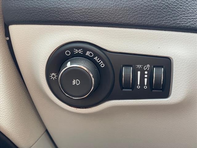 2019 Jeep Compass LATITUDE W/SUN/WHEEL PKG