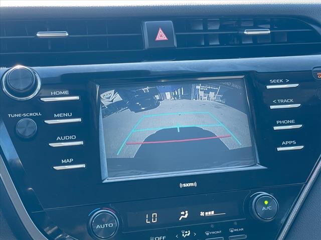 2020 Toyota Camry SE AUTO