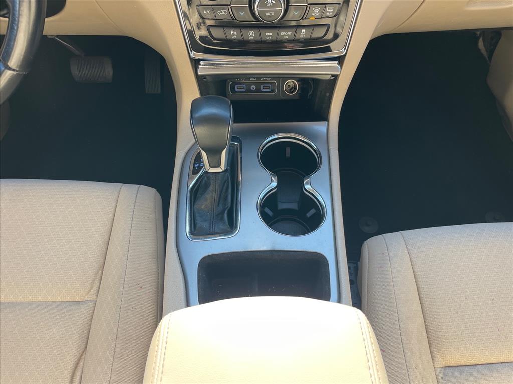 2022 Jeep Grand Cherokee WK Laredo E - Photo 14