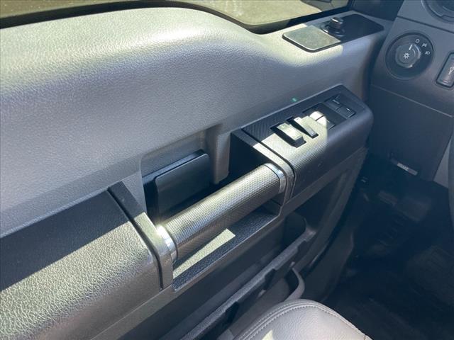 2012 Ford F-350 Super Duty 4WD CREW CAB 156  XL