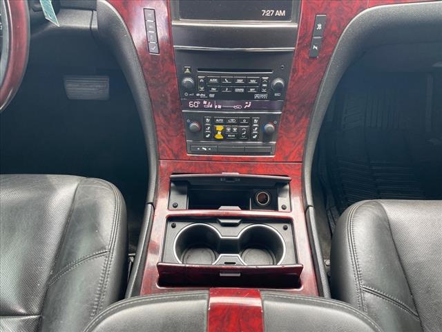 2011 Cadillac Escalade 2WD 4DR BASE