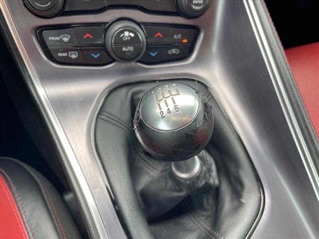 2015 Dodge Challenger 2DR CPE R/T PLUS SHAKER