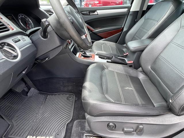 2013 Volkswagen Passat 4DR SDN 2.0L DSG TDI SE W