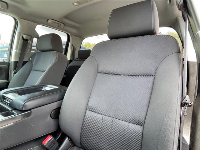 2018 Chevrolet Silverado 1500 4WD DOUBLE CAB 143.5  LT
