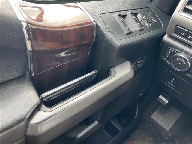 2016 Ford F-150 4WD SUPERCREW 145  PLATIN