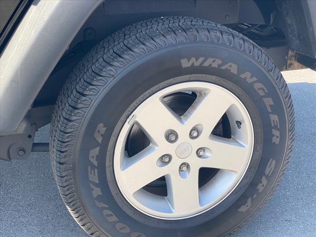 2010 Jeep Wrangler Unlimited 4WD 4DR SPORT