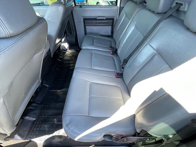 2012 Ford F-350 Super Duty 4WD CREW CAB 156  XL