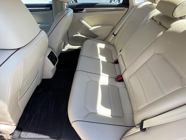 2018 Volkswagen Passat 2.0T SE AUTO