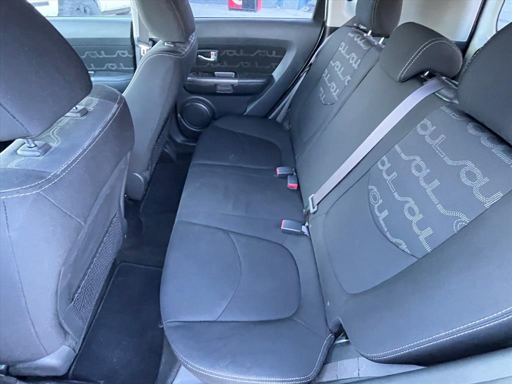 2013 Kia Soul + - Photo 18