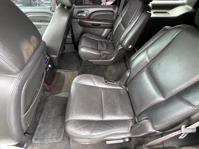 2011 Cadillac Escalade 2WD 4DR BASE